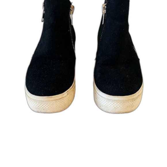 STEVE MADDEN BOOTS - Picture 4 of 9